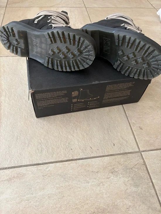 Rick Owen x Dr. Martens 1460 Quad Sole Megalace boots - Picture 4 of 7